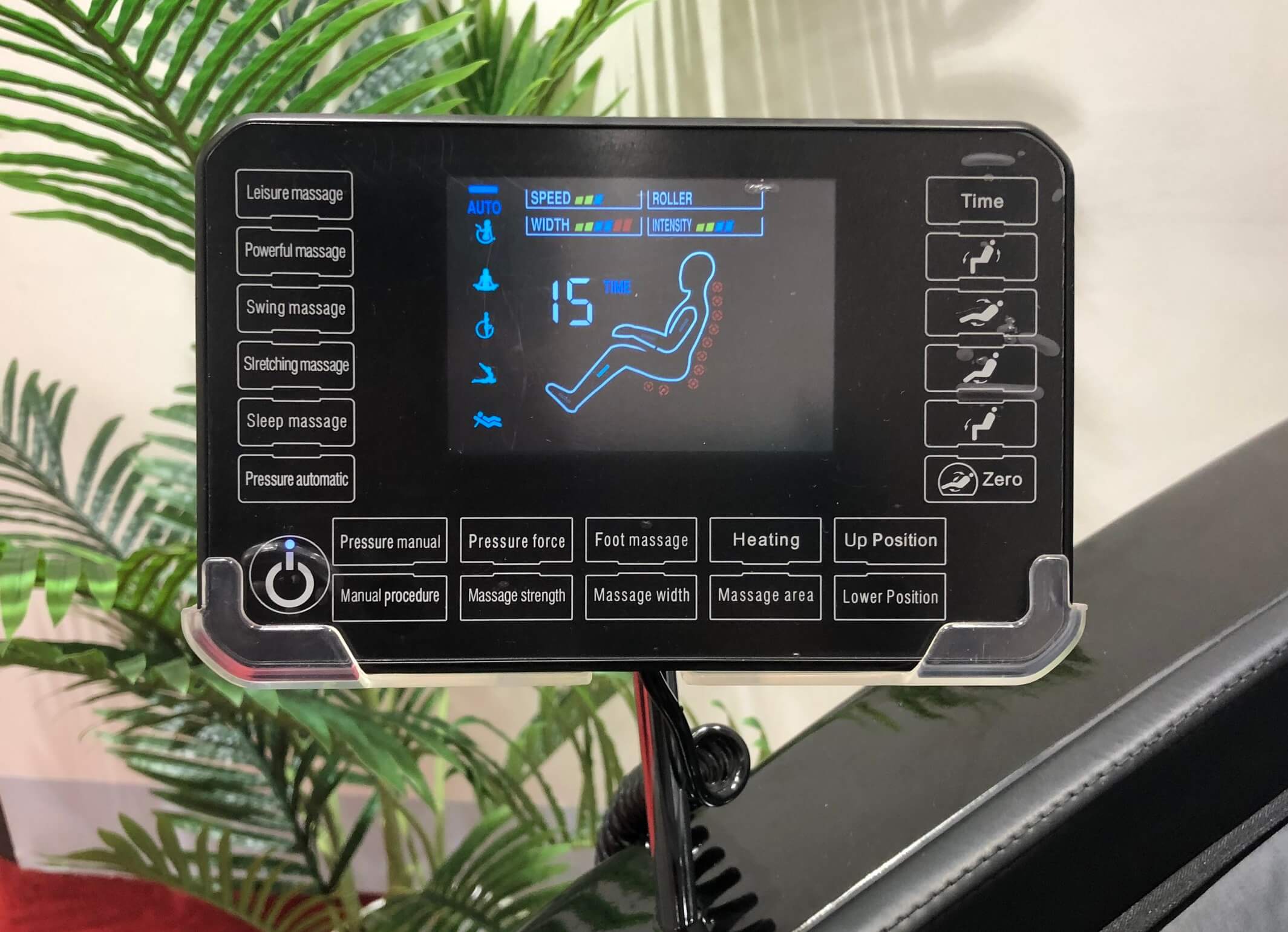 Màn hình điều khiển của ghế massage sẽ hiện ra như sau