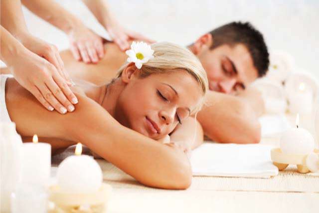 phân biệt ghế massage và giường massage nội địa